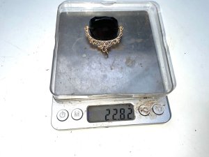 Superb revolving gold with large semi precious stone, offering free uk delivery, reference drc3