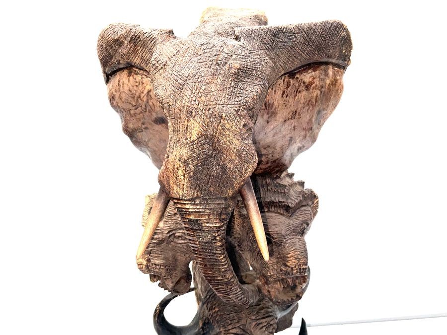The Serengeti Carving