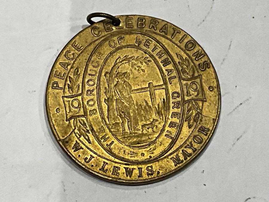 Bethnal Green London Medallion To Celebrate The Great War