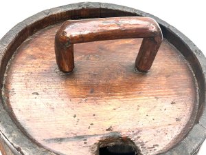 Very early note the wooden cooper hoops, these were used before the advent of steel hoops, overall conditions very good a must for the naval purist's collection, standing 33 cm high the bases diameter being 33 cm,
