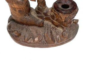Victorian made for the quill and ink overall condition is good showing some cracks from shrinking over time but still solid and remarkable length of 14 cm height being 124 mm depth 73 mm,