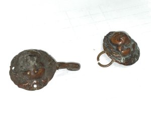 Used to clasp the hussars military capes, traditionally lion headed of brass comes in well worn condition being 18th century item, offering free delivery worldwide reference drc1 tel: we accept online payments for all our items listed: bank transfer cash on collection or if wishing over the phone using your debit or credit cards, also doing layby payments plan, or email giving your address details & contact number and we shall send you your items invoice to make