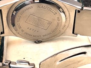 Superb japanese watch, quartz movement new battery fitted works as it should quite a rare model, a must for anyone's collection or wear around town,