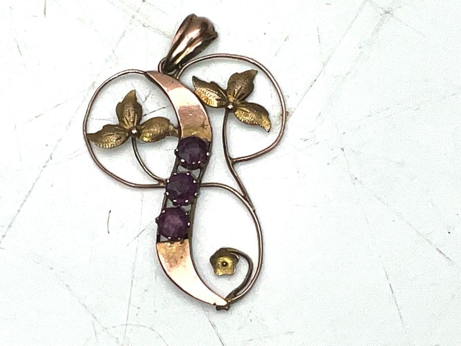 Primary image for Gold And Rubies Pendant