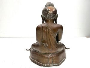 A impressive figure of this famous prophet standing 33 cm high width being 29 cm depth 16 cm, hot caste bronze having some damage to back of head view pictures, offering free delivery worldwide reference dbss tel: we accept online payments for all our items listed: bank transfer cash on collection or if wishing over the phone using your debit or credit cards, also doing layby payments plan, or email giving your address details & contact number and we shall send you your items invoice to make