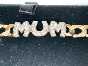 For one’s mother to show your appreciation for her life long dedication, this superb 9ct solid gold hallmarked bracelet with diamonds in the three letters is in wonderful condition having the weight of 8.4 grams, the length being 20 cm, the bracelet comes in the original presentation case, offering free delivery worldwide reference drc5. Tel: we accept online payments for all our items listed: bank transfer cash on collection or if wishing over the phone using your debit or credit cards, also doing layby payments plan, or email giving your address details & contact number and we shall send you your items invoice to make