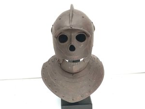 Hand forged steel savoyard helmet 17th century death’s head helmet late 17th century conditions very good as been well kept, this is the genuine article, a rare chance to acquire a real antique, reference fbs tel: we accept online payments for all our items listed: bank transfer cash on collection or if wishing over the phone using your debit or credit cards, also doing layby payments plan, or email giving your address details & contact number and we shall send you your items invoice to make