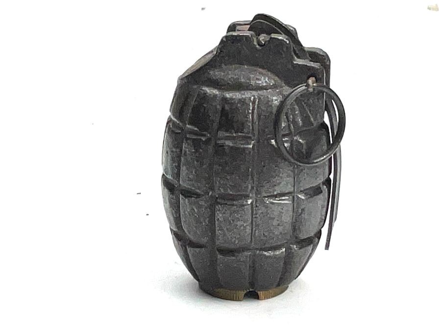 Mills Bomb No 5 1916 Dated