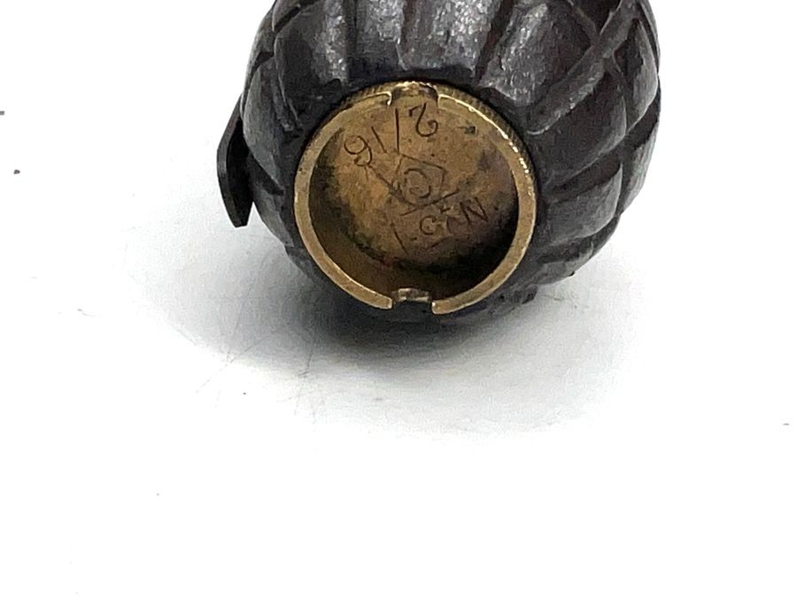 Mills Bomb No 5 1916 Dated