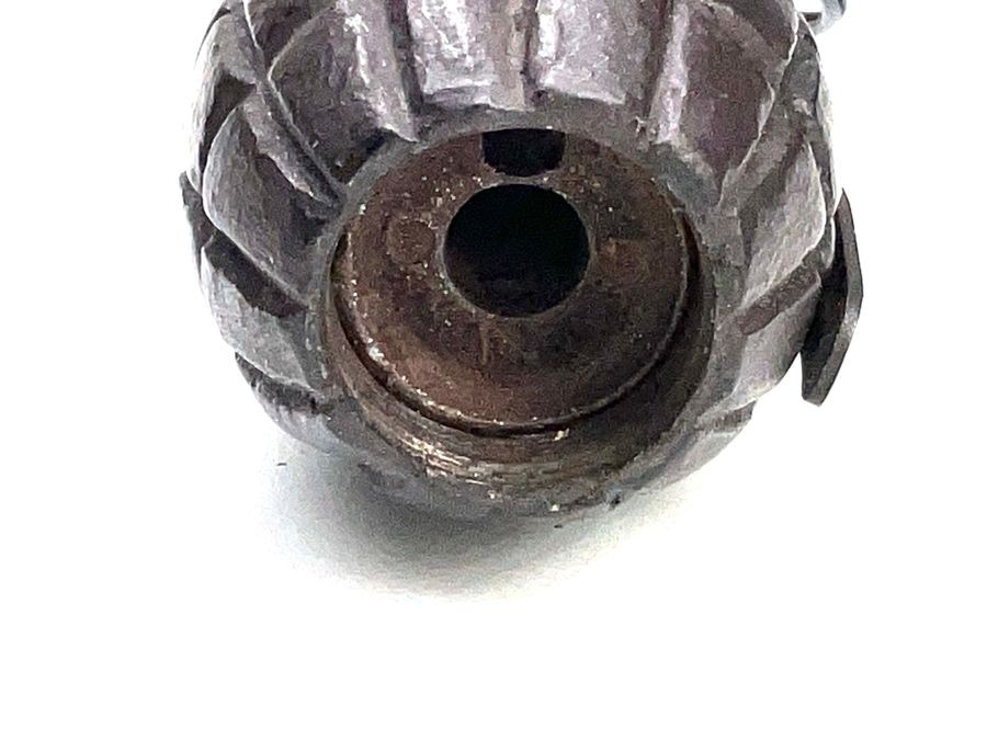 Mills Bomb No 5 1916 Dated