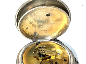 Superb watch and chain both in excellent condition and watch is in perfect working order, comes with key too, watches diameter is 56 mm, post worldwide ask for quote, reference drc9.