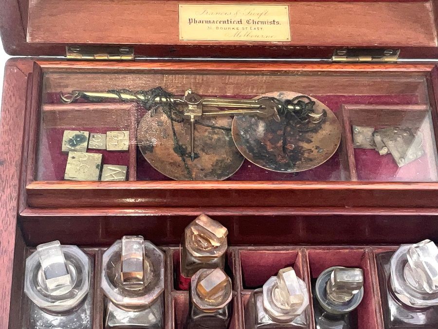 George Iii Apothecary Box With  Contents