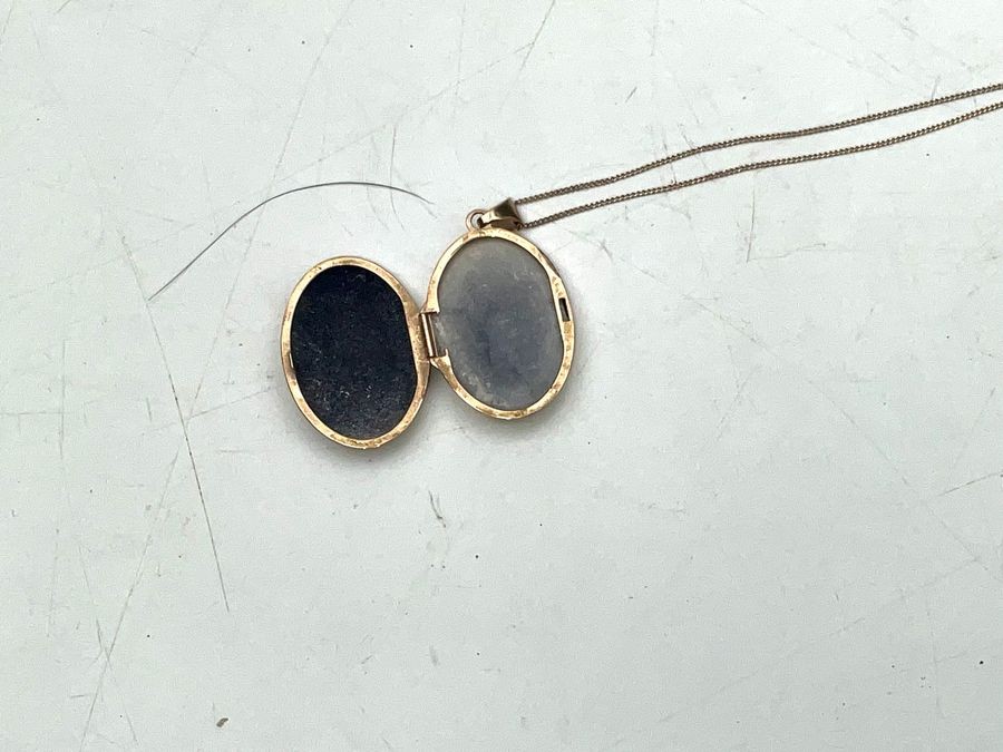 Gold Locket And Chain 9ct