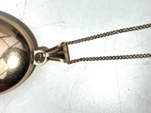 Quality refined chain and locket, both hallmarked for 375 9ct gold, together weighing 3.80 grams, condition of both perfect chains length being 48 cm lockets height 3 cm width of 2 cm depth being 7 mm reference drc1 tel: we accept online payments for all our items listed: bank transfer cash on collection or if wishing over the phone using your debit or credit cards, also doing layby payments plan, or email giving your address details & contact number and we shall send you your items invoice to make