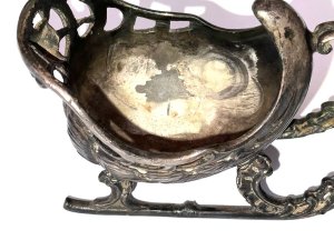 Quality item consider european possibly german, conditions marred by missing rails support probable had the makers info and metals content on it, sizes are length of 12 cm heights 6 cm width being 4.5 cm, reference sb. Tel: we accept online payments for all our items listed: bank transfer cash on collection or if wishing over the phone using your debit or credit cards, also doing layby payments plan, or email giving your address details & contact number and we shall send you your items invoice to make