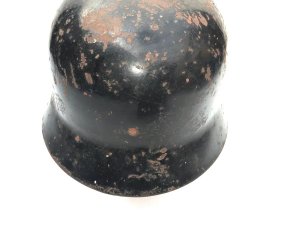 Liner and chin strap missing easily sourced on ebay this helmets very rare note the decal this was for a section of troop in himmler’s ss the black paints original and showing many chips, size 64 a very rare addition to the collection. Tel: we accept online payments for all our items listed: bank transfer cash on collection or if wishing over the phone using your debit or credit cards, also doing layby payments plan, or email giving your address details & contact number and we shall send you your items invoice to make