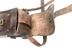 This leather pouch is in very good condition retaining the original shoulder strap too for the machine gun of swedish design but used by the german army in world war one, reference dbss tel: we accept online payments for all our items listed: bank transfer cash on collection or if wishing over the phone using your debit or credit cards, also doing layby payments plan, or email giving your address details & contact number and we shall send you your items invoice to make