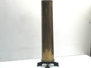 Huge shell case from 1ww converted into stick stand has phosphorous bronze base fitted on shells base states made 1918 fits number 5 heavy gun, shells heights 73 cm high diameter of shell at mouth is 125 mm at base 24 cm. Reference dgs tel: we accept online payments for all our items listed: bank transfer cash on collection or if wishing over the phone using your debit or credit cards, also doing layby payments plan, or email giving your address details & contact number and we shall send you your items invoice to make