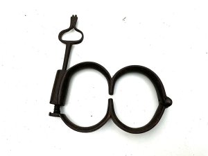 Handcuffs Figure Of Eight Hiatts