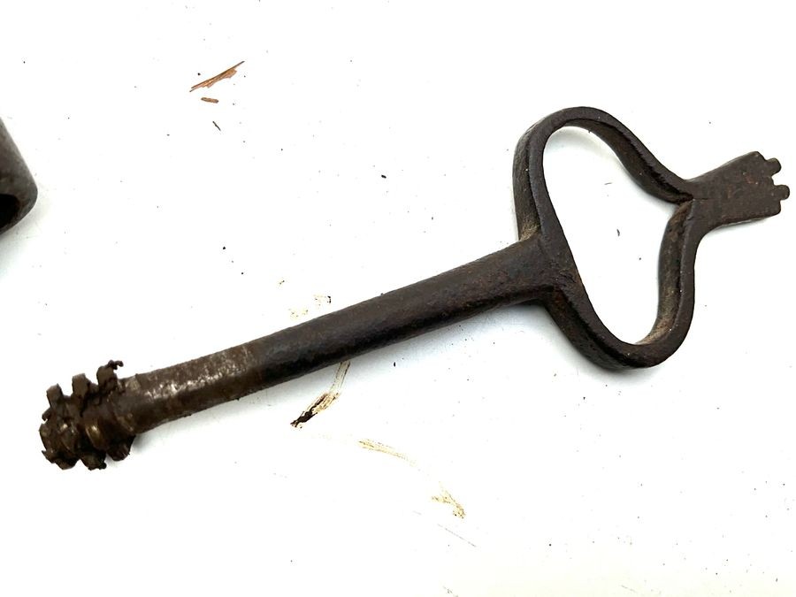 Handcuffs Figure Of Eight Hiatts