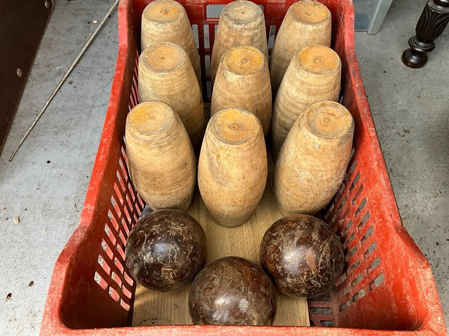 Primary image for Vintage Pub Skittles Set