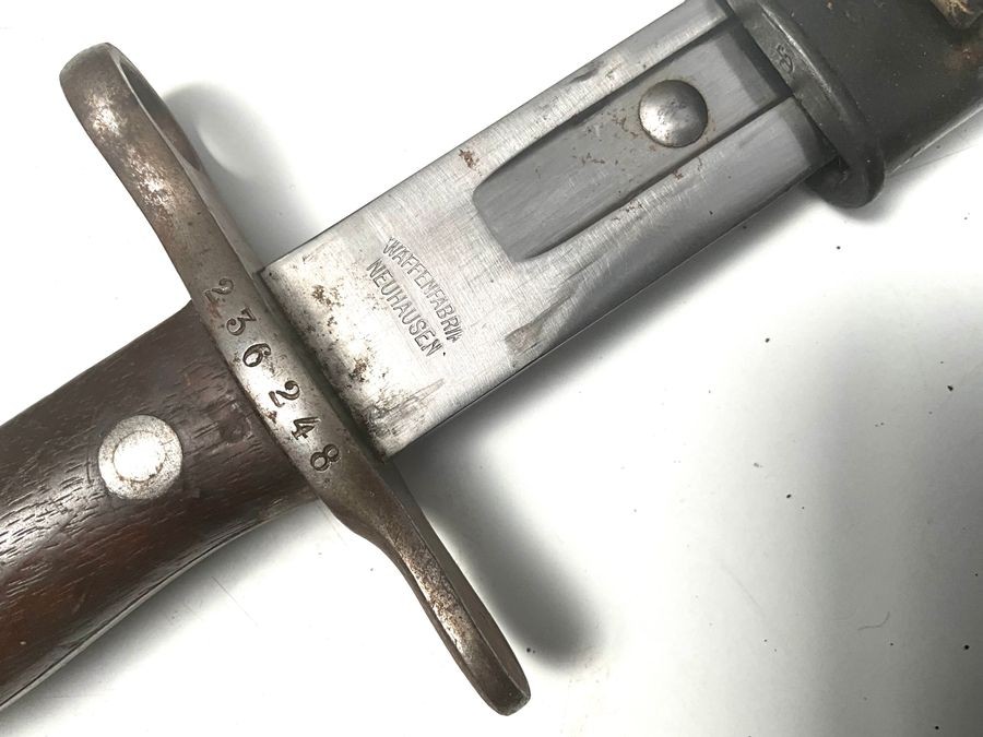 Bayonet With Scabbard
