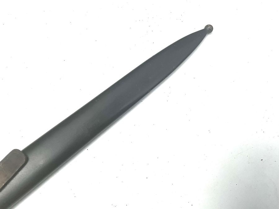 Bayonet With Scabbard