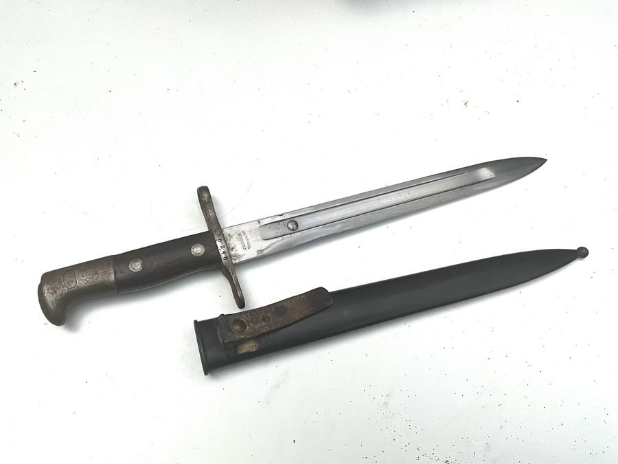 Bayonet With Scabbard