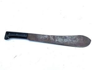 A genuine world war 2 u.s. Legitimus collins & co 1250 machete. Collins & co was awarded various allied contracts throughout world war 2. This particular machete was typically issued to be carried on tanks and vehicles in europe, and was used by the u.s., british & canadians during ww2. The machete is in good original condition with some surface tarnishing that could be cleaned up if so desired, no damage to handle, blade good, original markers marks are visible length 51 cm width at widest 8 cm depth 2 cm. Reference dbsd3 l tel: we accept online payments for all our items listed: bank transfer cash on collection or if wishing over the phone using your debit or credit cards, also doing layby payments plan, or email giving your address details & contact number and we shall send you your items invoice to make