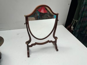 Mahogany framed mirror is good ideal for the dressing table, reference dgs tel: we accept online payments for all our items listed: bank transfer cash on collection or if wishing over the phone using your debit or credit cards, also doing layby payments plan, or email giving your address details & contact number and we shall send you your items invoice to make