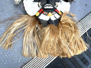 Rare wondrous mask made with coral fish teeth with bird feathers and coconut strand and comes in super condition, reference dgs tel: we accept online payments for all our items listed: bank transfer cash on collection or if wishing over the phone using your debit or credit cards, also doing layby payments plan, or email giving your address details & contact number and we shall send you your items invoice to make
