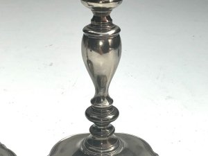Silver plated maker ianthe of sheffield standing 17.5 cm diameter of base being 10 cm condition is superb, quality outstanding heavy in construction lasted these last hundred years will shortly last the next if well cared for, reference lp1
