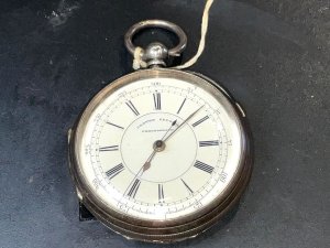 Superb chronograph in excellent working order, the silver case has one small issue as back plates catch needs repair, still clasps firmly but comes away completely when opened, in a good way gives sensible access to being able to wind up easily, watches diameter being 6 cm heights 2 cm, reference sb.