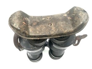 Submarine's commanders binoculars, the german kriegsmarine used the huet french ones as they were superior to their own zeiss ones, this pair has the rare fixed filters that are retractable see pictures, the visions are clear on both sets of lenses,