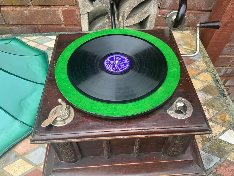 Horn Gramophone 1920’s