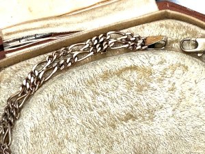 Superb bracelet in excellent condition length in full being 20cm width 7mm weighing 6.4 grams, comes with presentations box, reference drc2 tel: we accept online payments for all our items listed: bank transfer cash on collection or if wishing over the phone using your debit or credit cards, also doing layby payments plan, or email giving your address details & contact number and we shall send you your items invoice to make