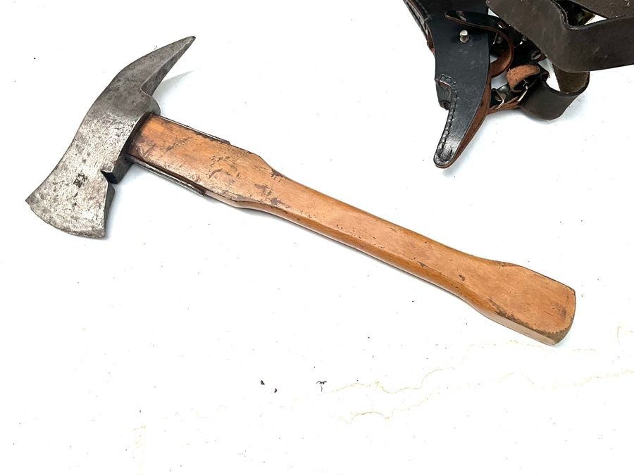 German 2ww Firemans Axe And Harness