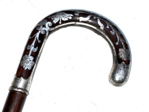 Rosewood with silver inlaid crooked handle with the name of brigg engraved at silvers rim dated 1874, good high tension steel blade in tarnished but very good condition all in good condition, total length of 89 cm length across crooks handle is 12 cm, stick diameter from handle 2 cm tapering down to the ferrule being 1.5 cm, from steel tip to top of the handle 82 cm, offering free delivery uk reference ac24.m tel: we accept online payments for all our items listed: bank transfer cash on collection or if wishing over the phone using your debit or credit cards, also doing layby payments plan, or email giving your address details & contact number and we shall send you your items invoice to make