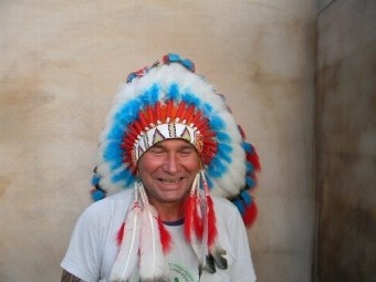 North American Indian Head's Dress War Bonnet Apache.