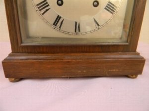 In good working order has been cleaned and overhauled strikes the hours on the gong movement 8 day duration whence fully wound, German maker W & H Sch quality unsurpassed case good alround a superb Bracket clock of the Edwardian era, sizes are height 28 cm length 23 cm depth 14.5 cm