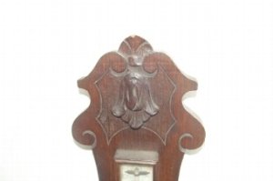 Absolutely stunning old item in perfect working order large in size length is 93cm diameter of barometers dial and bezel 22cm diameter of dial bezel and oak frame 30cm as cannot be posted is to be delivered by special currier or buyer to collect.. Contact us direct for your delivery collection options also note we ship worldwide and give good quotes for holland, spain and portugal we require phone contact number from you the buyer for your delivery date and details to be confirmed. Also prefer to be phoned on for inquiries on all aspects of items we have for sale. We accept paypal cheque credit debit card bank transfers and payment on collections please take a look at our website by clicking link below and see the rest of our stock adding more each day please note most heavy items to be delivered on uk mainland will cost £50 door to door