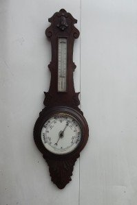 Barometer Anoroid Oak Cased Large Sized Early 20th Century Mercury Thermometer.