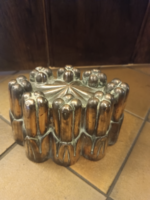 A 19th Century Copper Castellated Jelly Mould