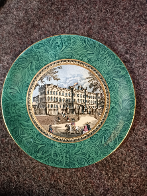 A 19th Century Prattware Plate Showing Buckingham Scene