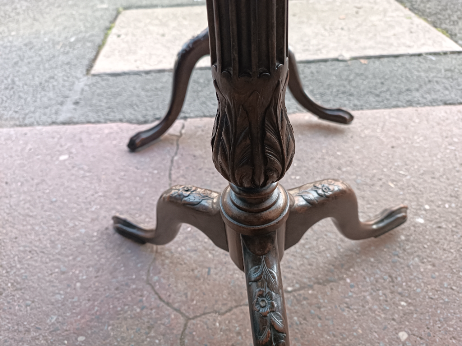 Discover beautiful carved mahogany occasional tables with tapestry inset tilt-tops. Elegant fluted tripod supports provide a sturdy base. Perfectly sized at 60cm x 45cm x 64cm. In excellent condition. Shop now to add a classic touch to your space.