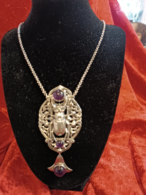 A Large Silver Necklace Set With 3 Caberchon Cut Amethyst Scarab Beetle Pendant