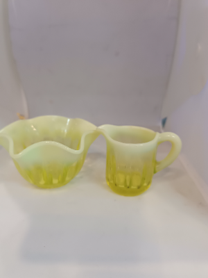 A Set  Of Early 20th C Davidson Uranium Primrose Pearline Glass Jug  And A Bowl