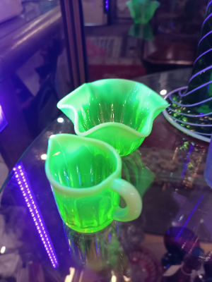 A Set  Of Early 20th C Davidson Uranium Primrose Pearline Glass Jug  And A Bowl