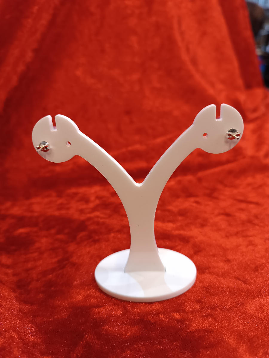 A Pair Of 925 Silver Ball Bead Stud Earrings.