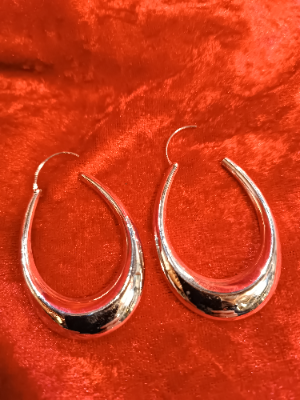 A Pair Of 925 Silver Filled Thick Hoop Earrings